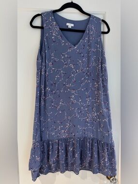 J. Jill Dusty Blue Floral V-Neck Sleeveless Size Small